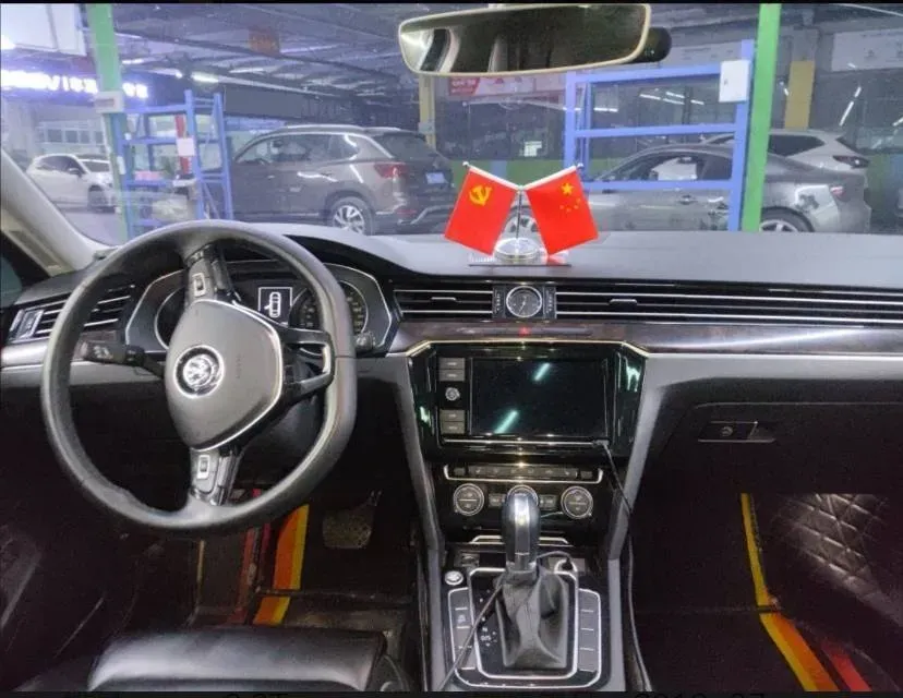 2019 Volkswagen Magotan 2.0T 186HP L4 7DCT,autocango,china used car exporter,china ev exporter,chinese used car exporter,chinese used ev exporter
