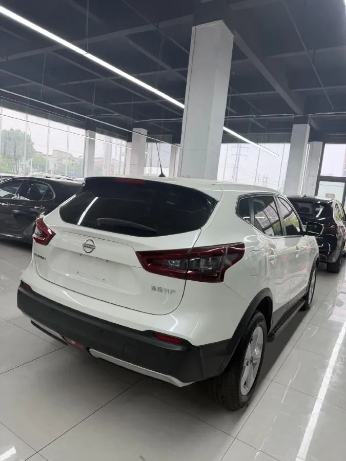 2025 Nissan Qashqai 2.0L 151HP L4 CVT,autocango,china used car exporter,china ev exporter,chinese used car exporter,chinese used ev exporter