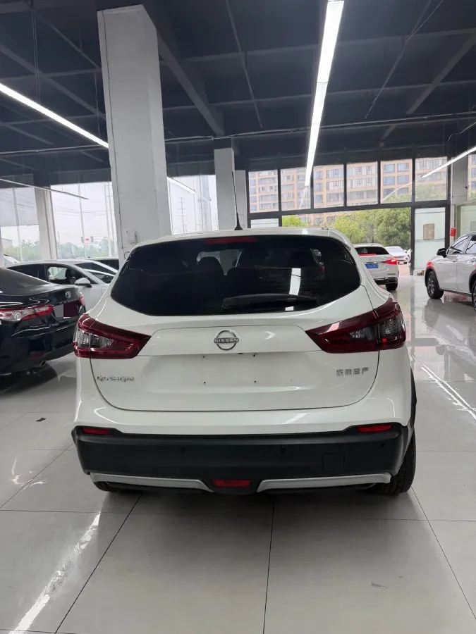 2025 Nissan Qashqai 2.0L 151HP L4 CVT,autocango,china used car exporter,china ev exporter,chinese used car exporter,chinese used ev exporter