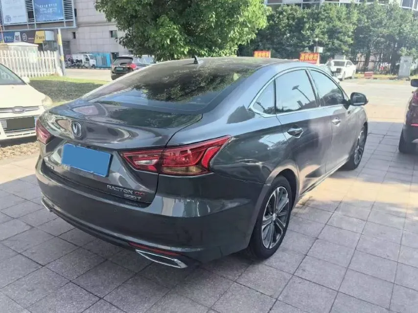 2022 ChangAn Raeton CC 1.5T 188HP L4 7DCT,autocango,china used car exporter,china ev exporter,chinese used car exporter,chinese used ev exporter