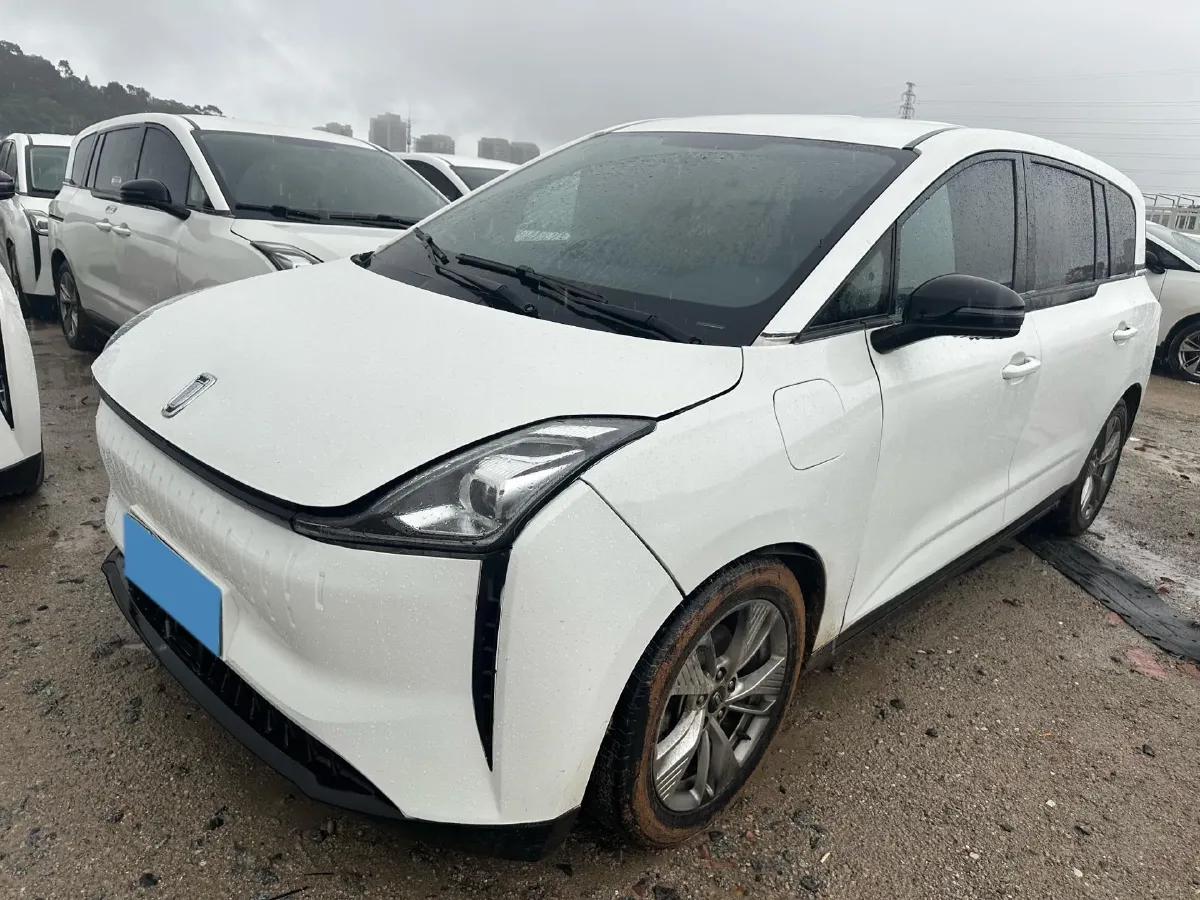 2022 JMC YuHu 7 2.0T 141HP L4 8AT,autocango,china used car exporter,china ev exporter,chinese used car exporter,chinese used ev exporter
