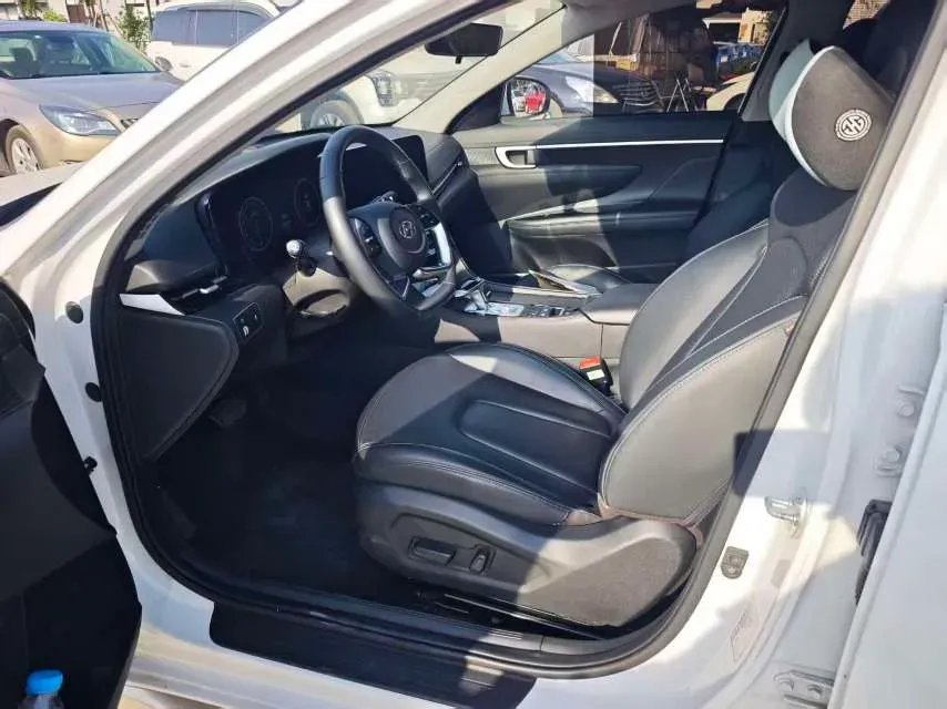 2021 Hyundai Mistra 1.8L 143HP L4 CVT,autocango,china used car exporter,china ev exporter,chinese used car exporter,chinese used ev exporter