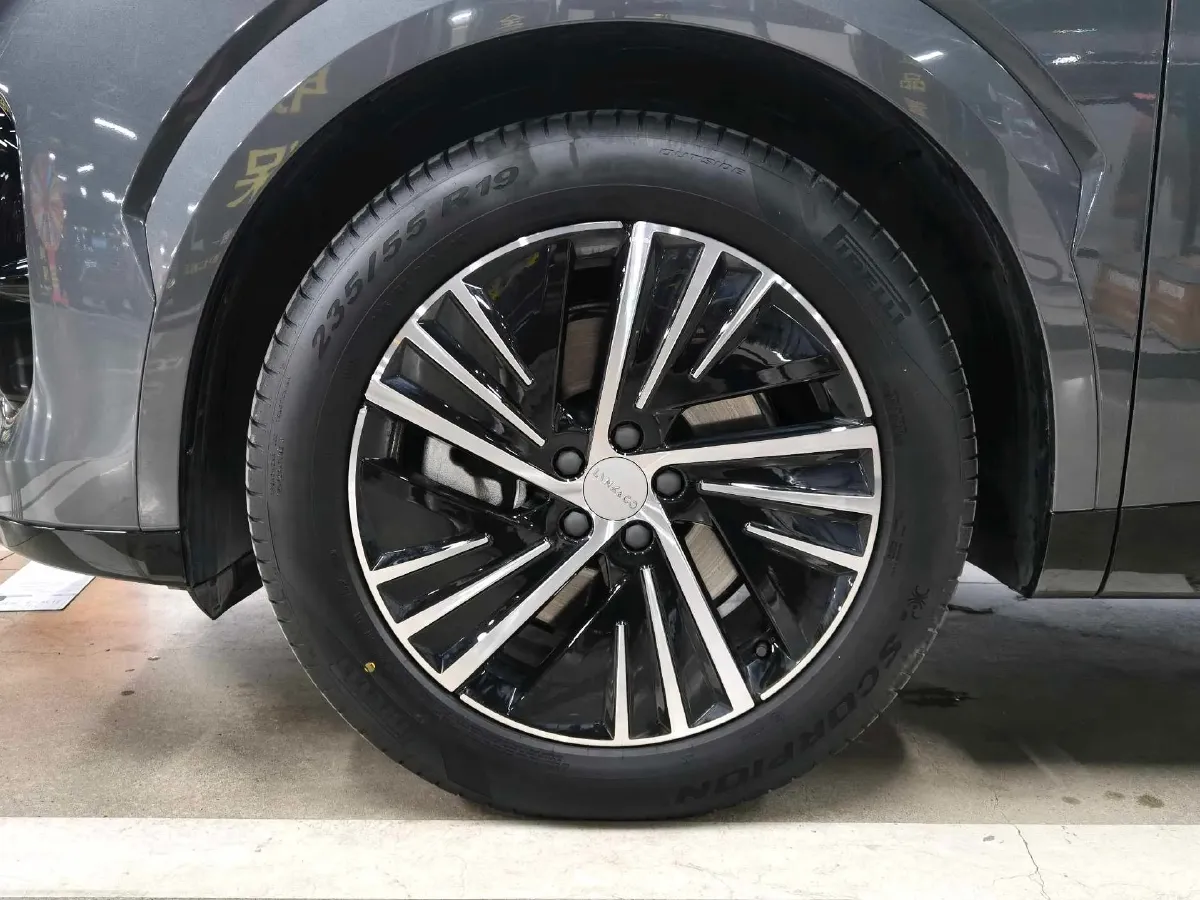 2025 LYNK&CO 08 EM-P 1.5T 163HP L4 3DHT PHEV 39.6/39.8KWH,autocango,china used car exporter,china ev exporter,chinese used car exporter,chinese used ev exporter
