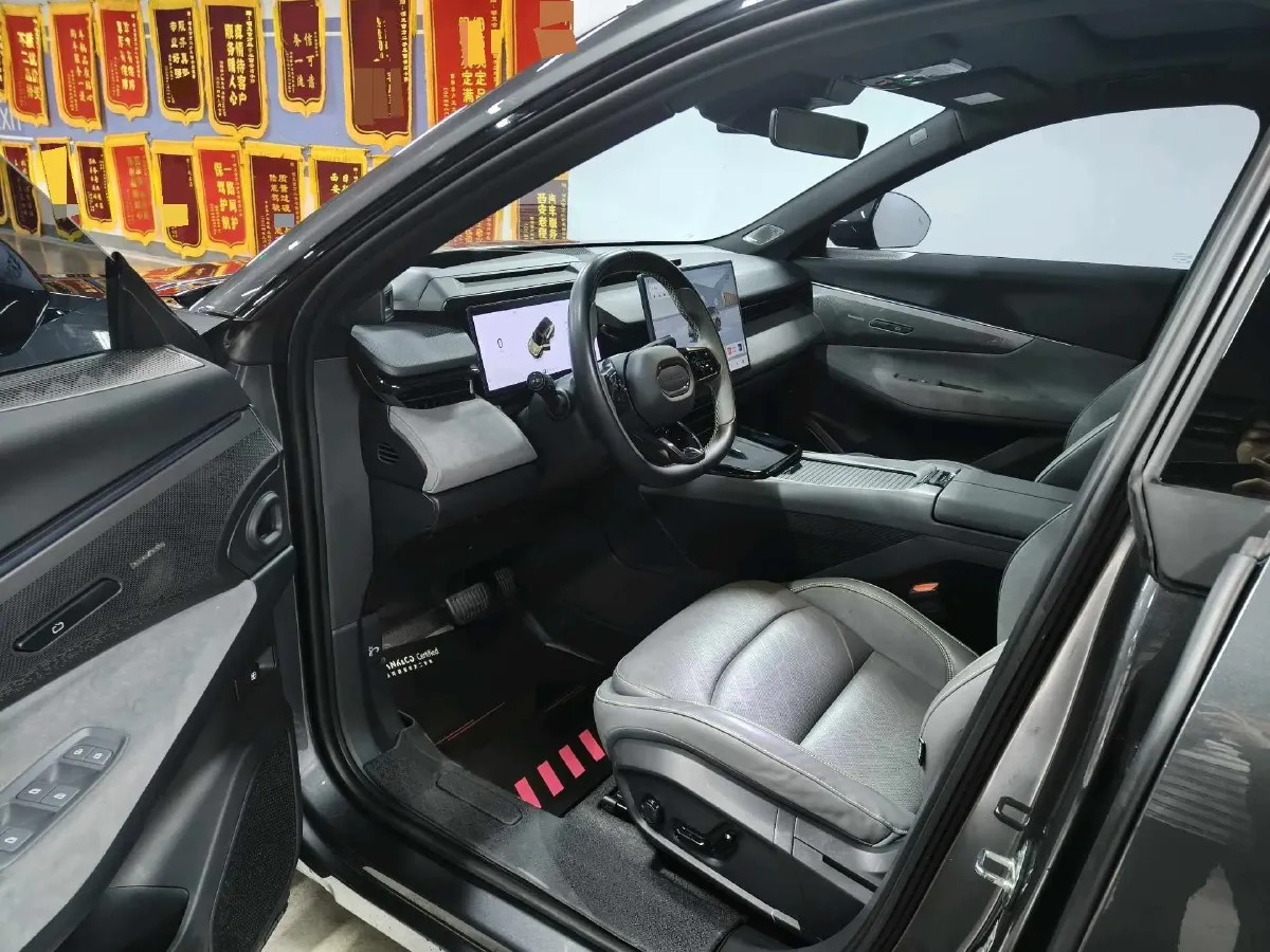 2025 LYNK&CO 08 EM-P 1.5T 163HP L4 3DHT PHEV 39.6/39.8KWH,autocango,china used car exporter,china ev exporter,chinese used car exporter,chinese used ev exporter