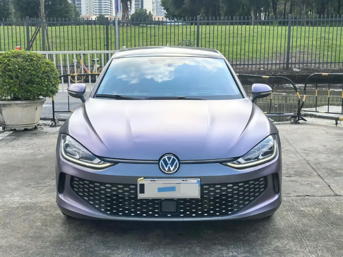 2022 Skoda Superb 2.0T 186HP L4 7DCT,autocango,china used car exporter,china ev exporter,chinese used car exporter,chinese used ev exporter