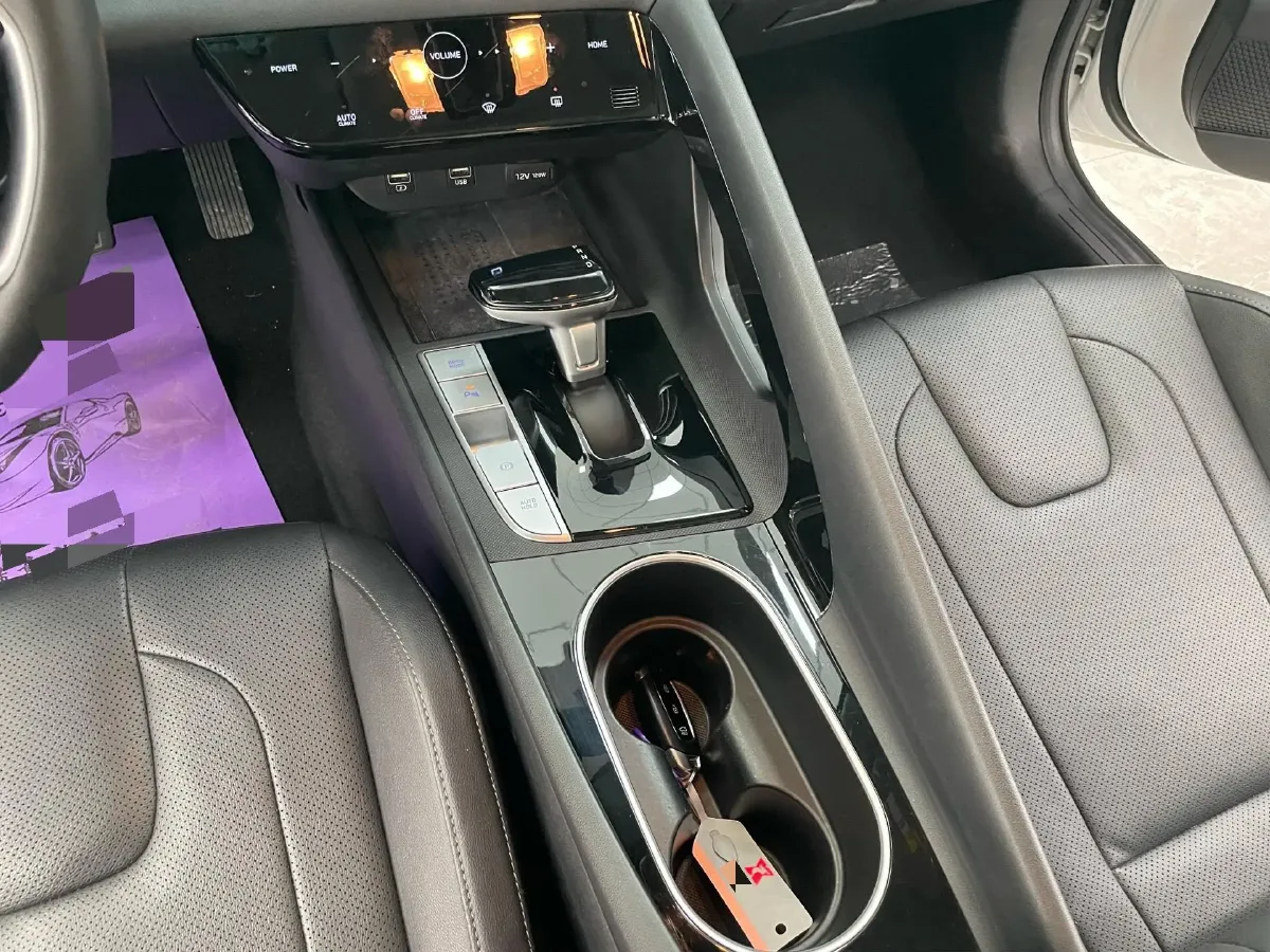 2022 Hyundai Elantra 1.5L 115HP L4 CVT,autocango,china used car exporter,china ev exporter,chinese used car exporter,chinese used ev exporter