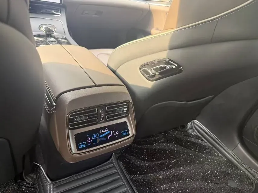 2022 Honda Accord 1.5T 194HP L4 CVT,autocango,china used car exporter,china ev exporter,chinese used car exporter,chinese used ev exporter