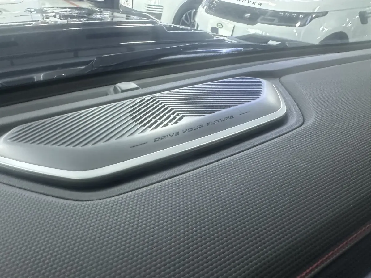 2023 Jetour Traveller 2.0T 254HP L4 8AT,autocango,china used car exporter,china ev exporter,chinese used car exporter,chinese used ev exporter