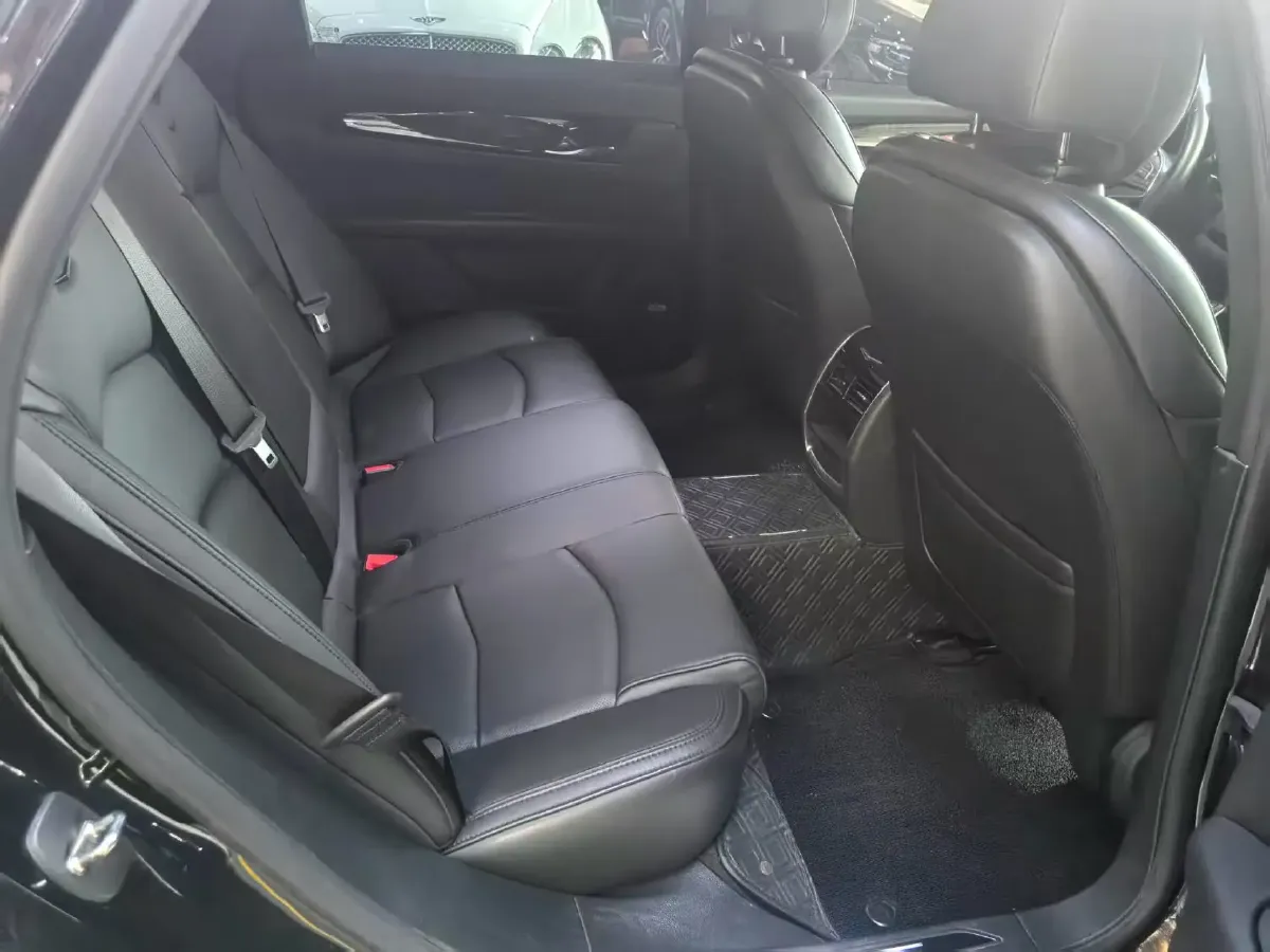 2022 Cadillac CT6 2.0T 237HP L4 10AT,autocango,china used car exporter,china ev exporter,chinese used car exporter,chinese used ev exporter