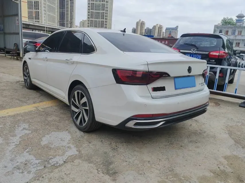 2023 Volkswagen Sagitar 1.5T 160HP L4 7DCT,autocango,china used car exporter,china ev exporter,chinese used car exporter,chinese used ev exporter
