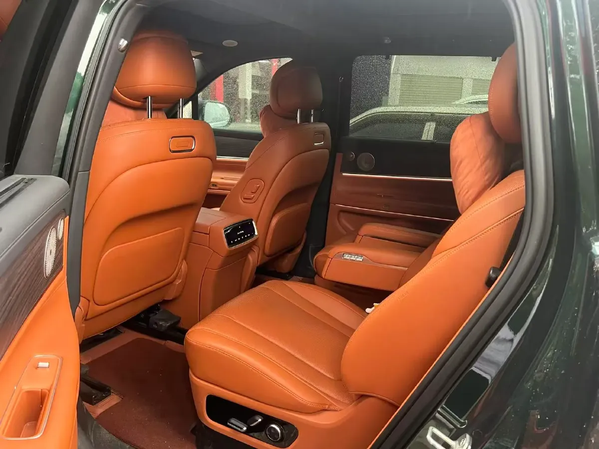 2024 AITO AITO M9 1.5T 152HP L4 REEV 52KWH,autocango,china used car exporter,china ev exporter,chinese used car exporter,chinese used ev exporter