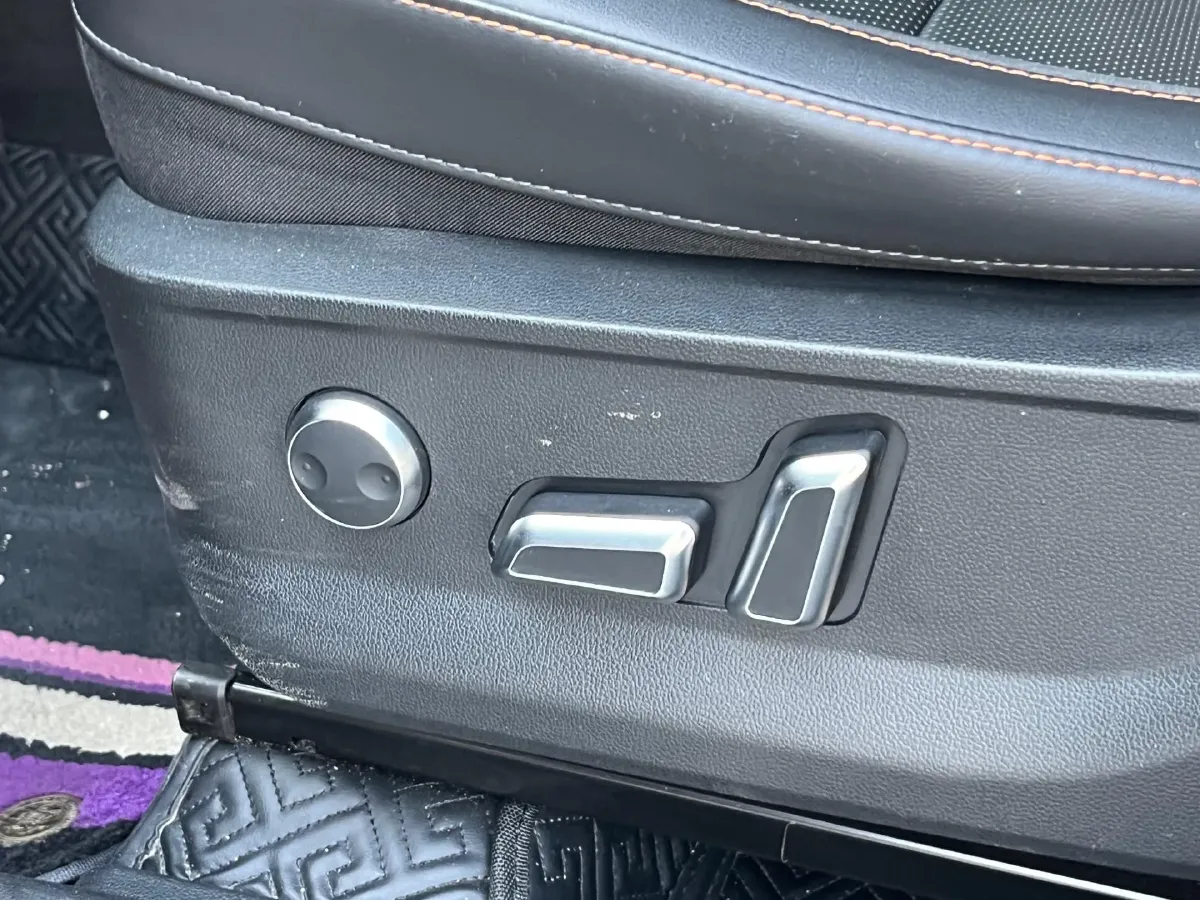 2021 Haval Dargo 2.0T 211HP L4 7DCT,autocango,china used car exporter,china ev exporter,chinese used car exporter,chinese used ev exporter