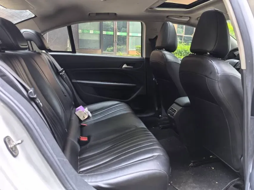 2018 Peugeot 408 1.2T 136HP L3 6AT,autocango,china used car exporter,china ev exporter,chinese used car exporter,chinese used ev exporter