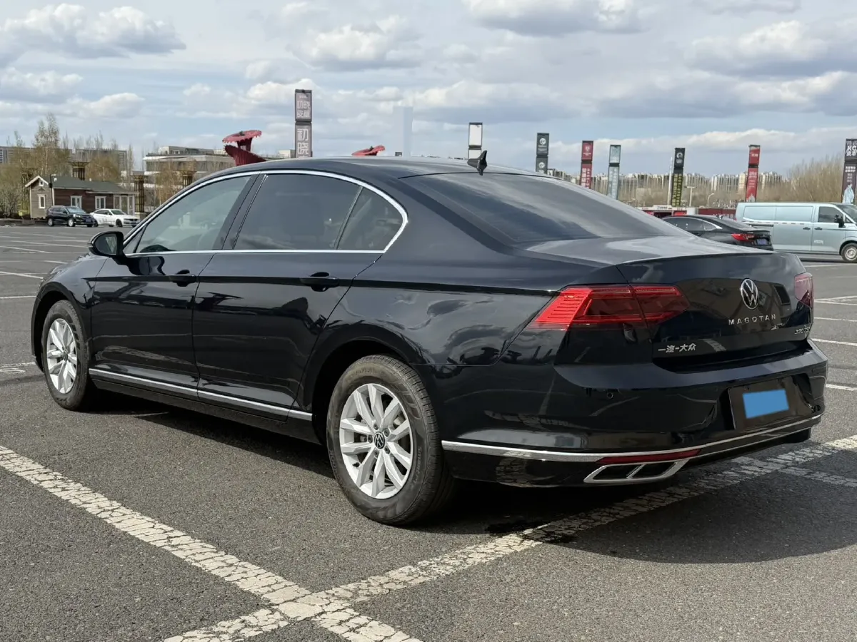 2020 Volkswagen Magotan 1.4T 150HP L4 7DCT,autocango,china used car exporter,china ev exporter,chinese used car exporter,chinese used ev exporter