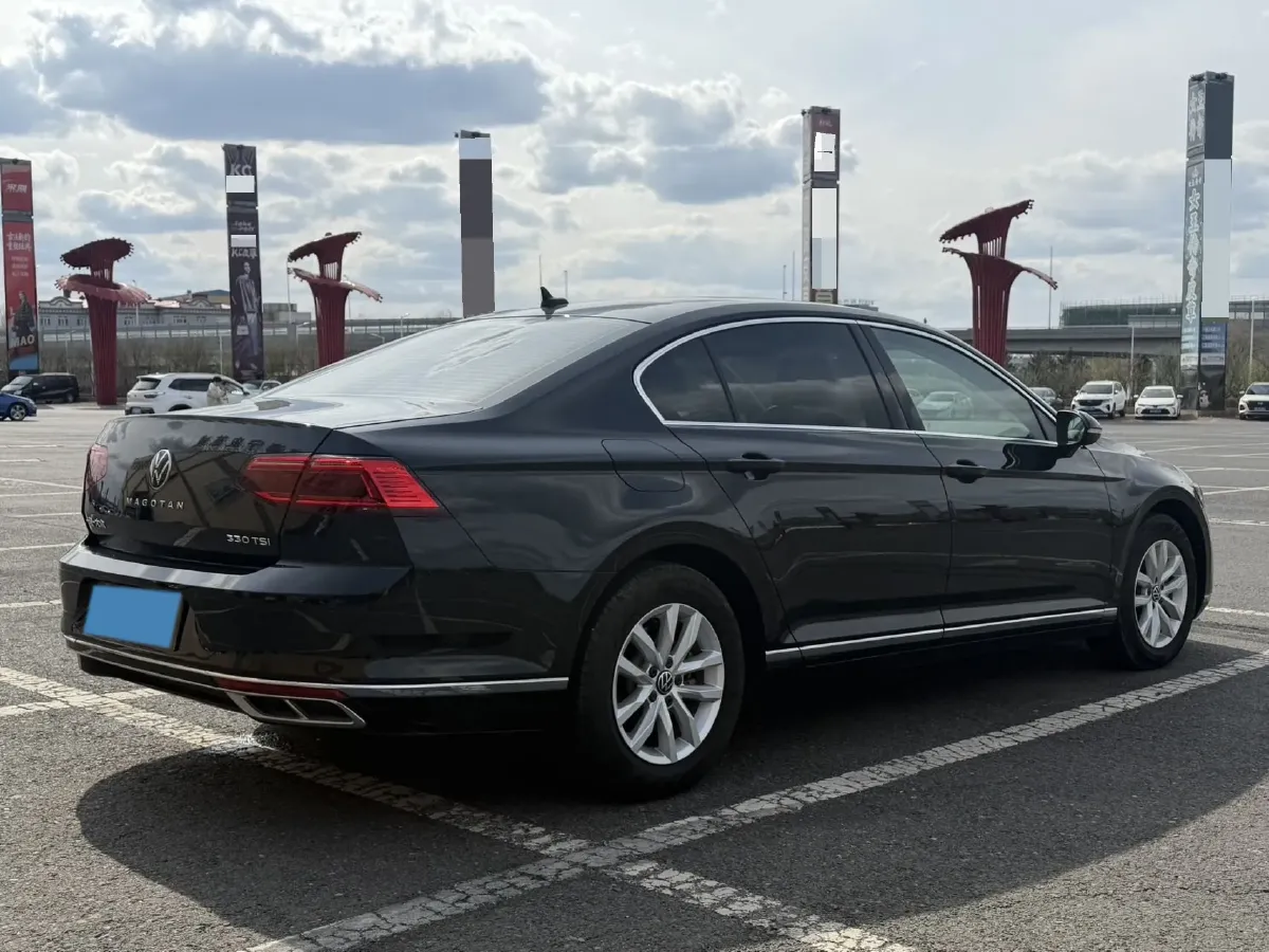 2020 Volkswagen Magotan 1.4T 150HP L4 7DCT,autocango,china used car exporter,china ev exporter,chinese used car exporter,chinese used ev exporter