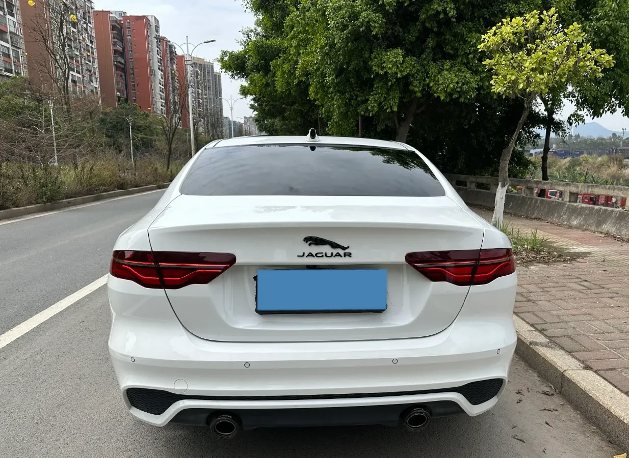 2020 Jaguar XEL 2.0T 200HP L4 8AT,autocango,china used car exporter,china ev exporter,chinese used car exporter,chinese used ev exporter