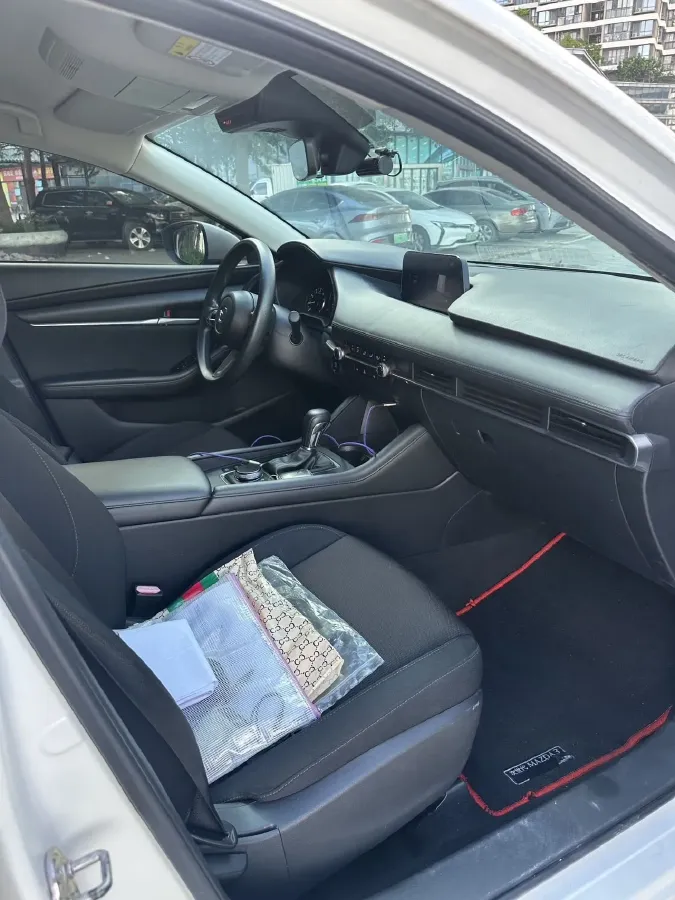 2020 Mazda 3 Axela 1.5L 117HP L4 6AT,autocango,china used car exporter,china ev exporter,chinese used car exporter,chinese used ev exporter