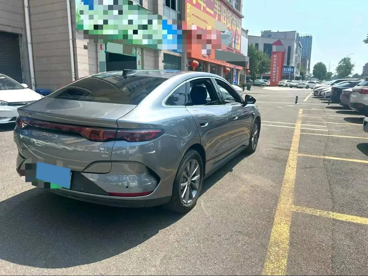 2025 BYD QinL BEV,autocango,china used car exporter,china ev exporter,chinese used car exporter,chinese used ev exporter