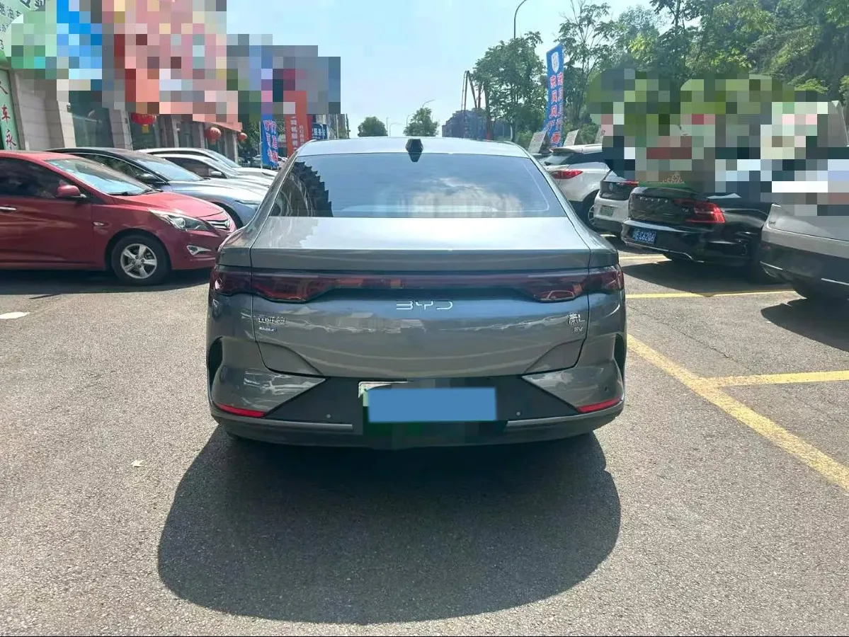 2025 BYD QinL BEV,autocango,china used car exporter,china ev exporter,chinese used car exporter,chinese used ev exporter