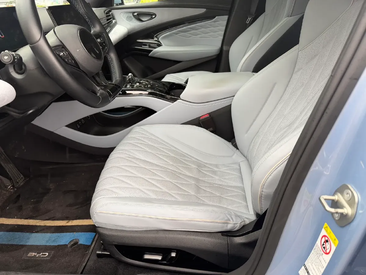 2022 Leapmotor C01 BEV 78.54KWH,autocango,china used car exporter,china ev exporter,chinese used car exporter,chinese used ev exporter