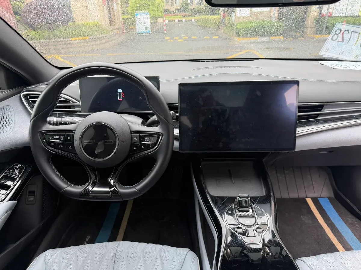 2022 Leapmotor C01 BEV 78.54KWH,autocango,china used car exporter,china ev exporter,chinese used car exporter,chinese used ev exporter