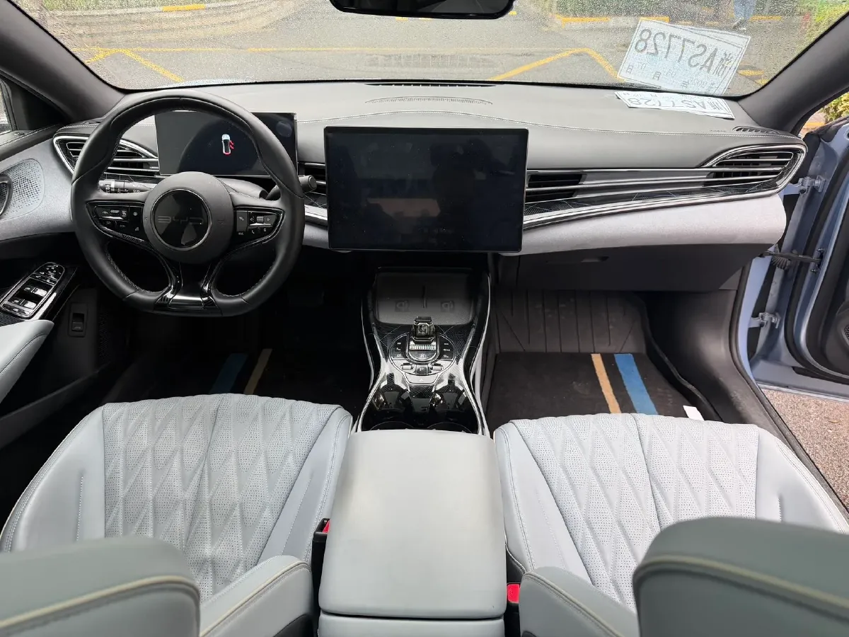 2022 Leapmotor C01 BEV 78.54KWH,autocango,china used car exporter,china ev exporter,chinese used car exporter,chinese used ev exporter