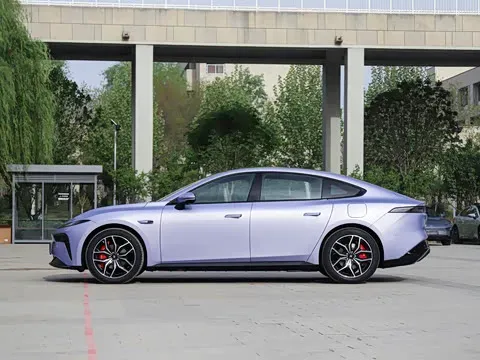 2025 DongFeng eπ eπ007 REEV 105HP REEV,autocango,china used car exporter,china ev exporter,chinese used car exporter,chinese used ev exporter