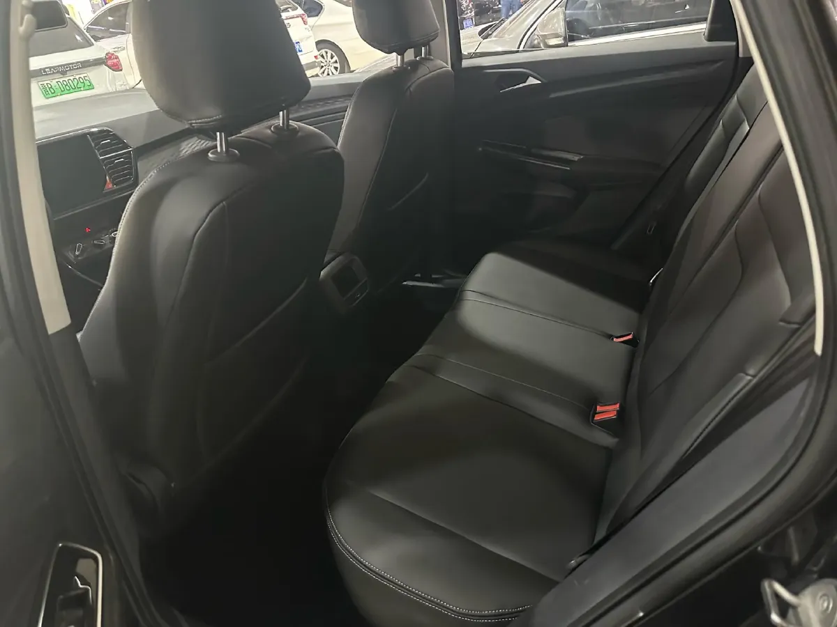 2021 Jetta VS5 1.4T 150HP L4 6AT,autocango,china used car exporter,china ev exporter,chinese used car exporter,chinese used ev exporter