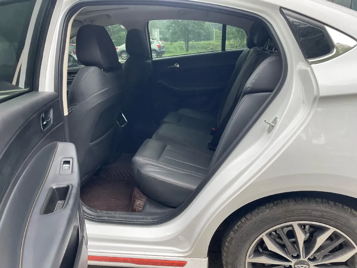 2023 Chery Arrizo 5 Plus 1.5T 156HP L4 CVT,autocango,china used car exporter,china ev exporter,chinese used car exporter,chinese used ev exporter