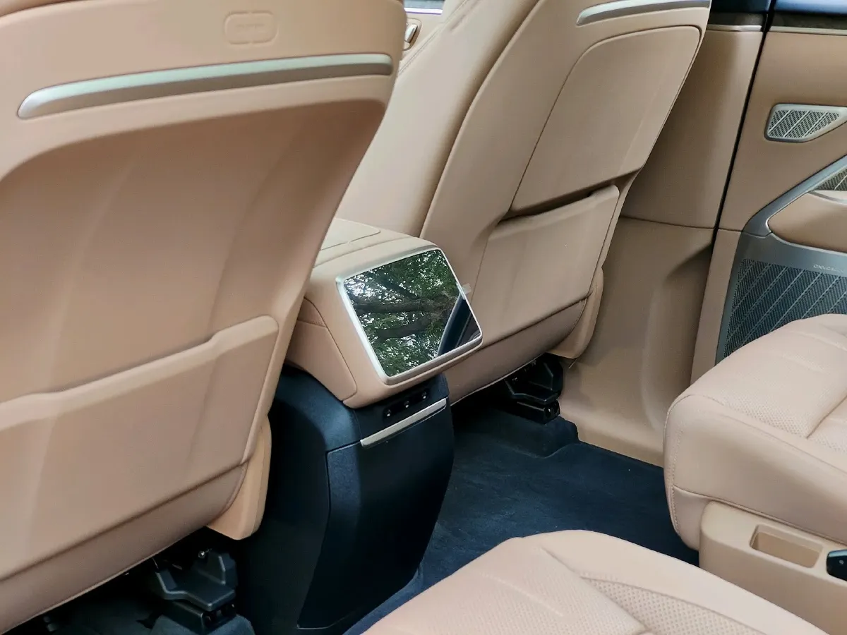 2025 ONVO L90 BEV,autocango,china used car exporter,china ev exporter,chinese used car exporter,chinese used ev exporter
