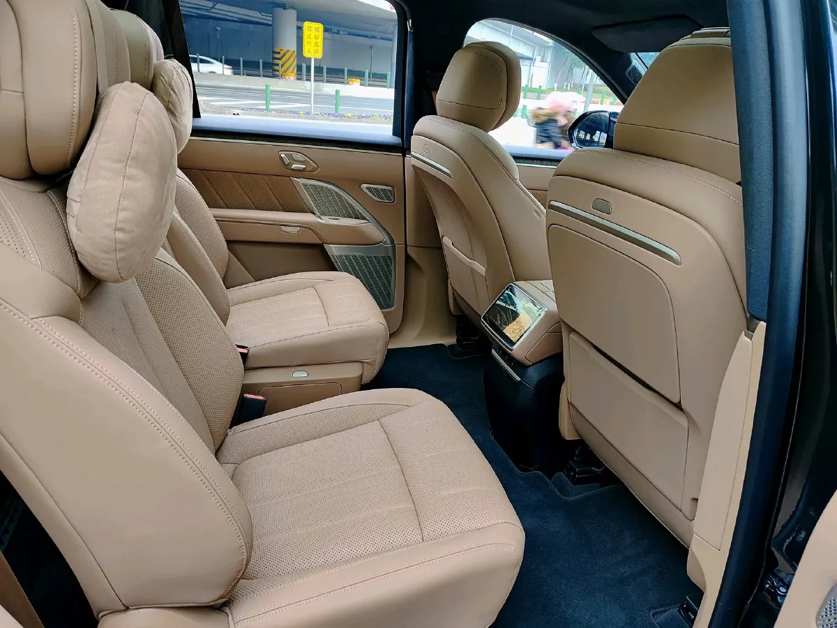 2025 ONVO L90 BEV,autocango,china used car exporter,china ev exporter,chinese used car exporter,chinese used ev exporter