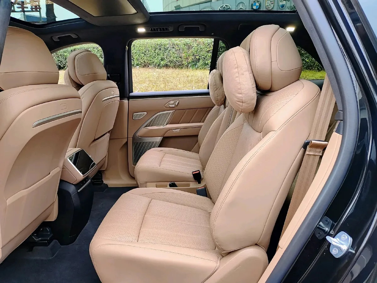 2025 ONVO L90 BEV,autocango,china used car exporter,china ev exporter,chinese used car exporter,chinese used ev exporter
