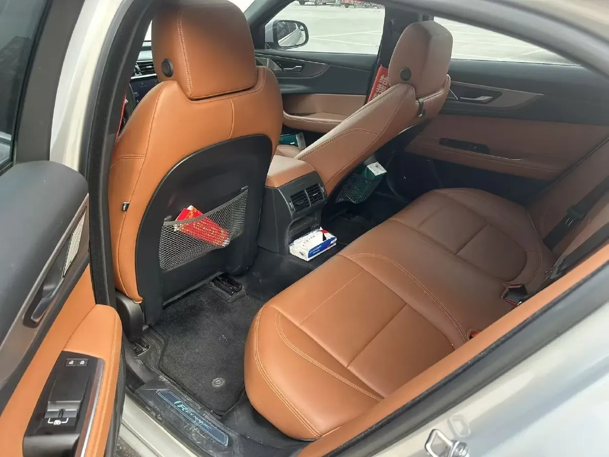 2024 Jaguar XEL 2.0T 250HP L4 8AT,autocango,china used car exporter,china ev exporter,chinese used car exporter,chinese used ev exporter