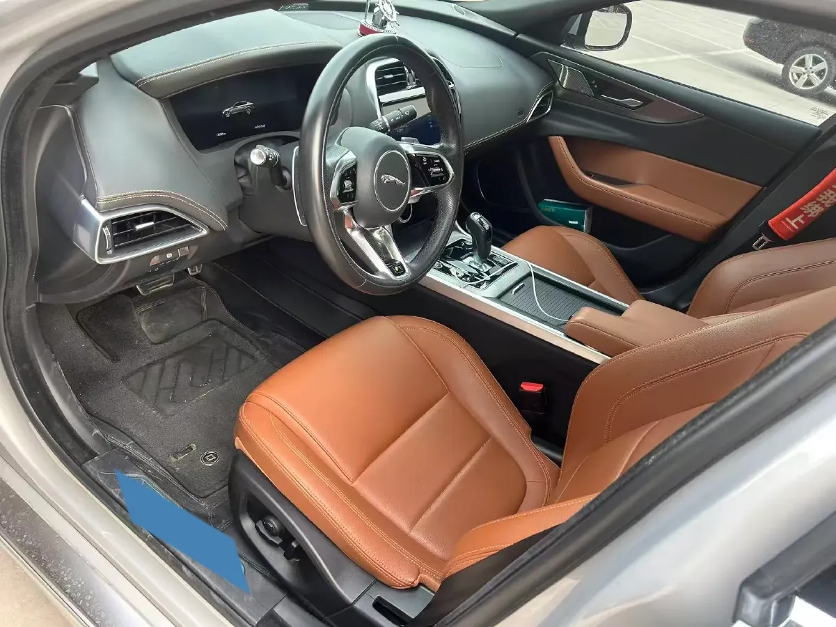 2024 Jaguar XEL 2.0T 250HP L4 8AT,autocango,china used car exporter,china ev exporter,chinese used car exporter,chinese used ev exporter