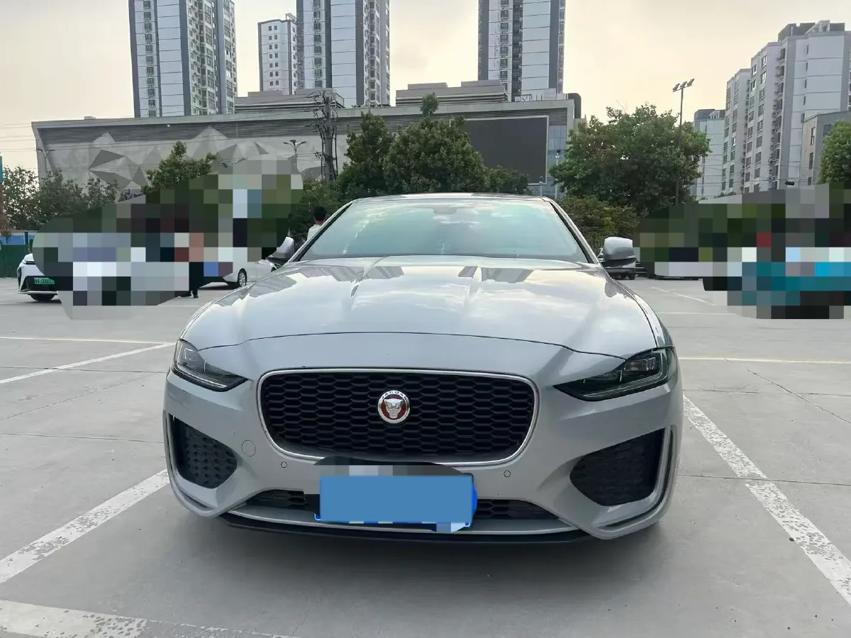 2024 Jaguar XEL 2.0T 250HP L4 8AT,autocango,china used car exporter,china ev exporter,chinese used car exporter,chinese used ev exporter