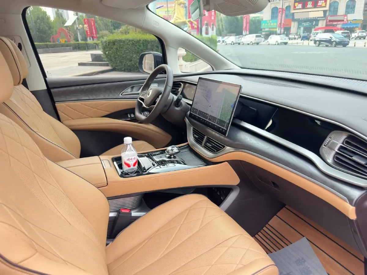 2024 Denza D9 1.5T 139HP L4 E-CVT PHEV 40KWH,autocango,china used car exporter,china ev exporter,chinese used car exporter,chinese used ev exporter