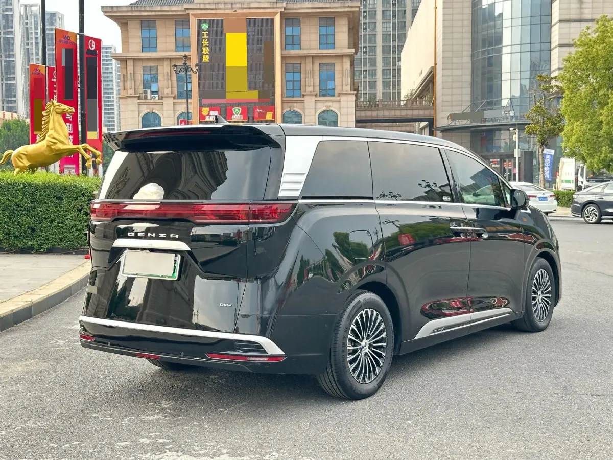 2024 Denza D9 1.5T 139HP L4 E-CVT PHEV 40KWH,autocango,china used car exporter,china ev exporter,chinese used car exporter,chinese used ev exporter