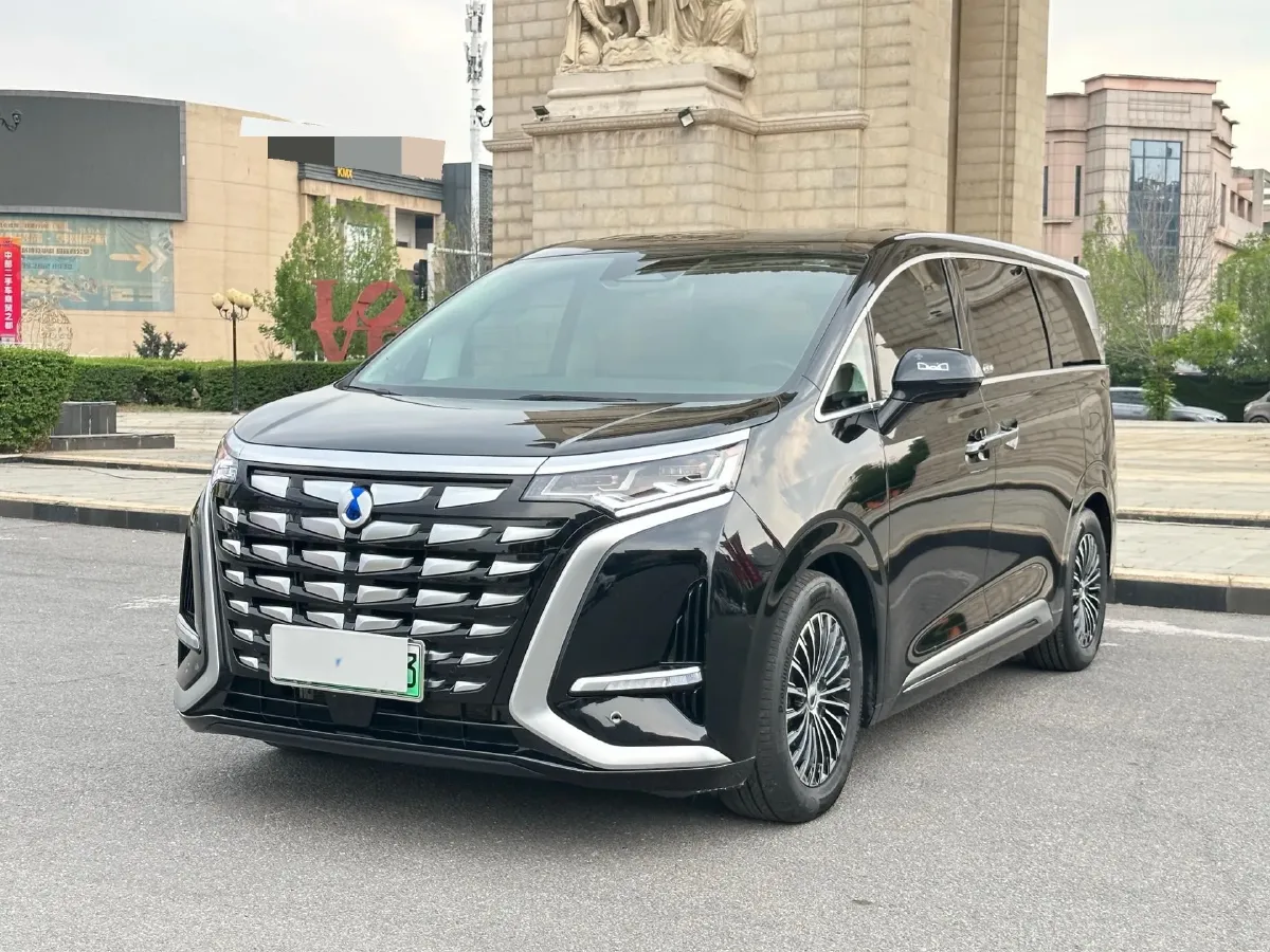 2024 Denza D9 1.5T 139HP L4 E-CVT PHEV 40KWH,autocango,china used car exporter,china ev exporter,chinese used car exporter,chinese used ev exporter