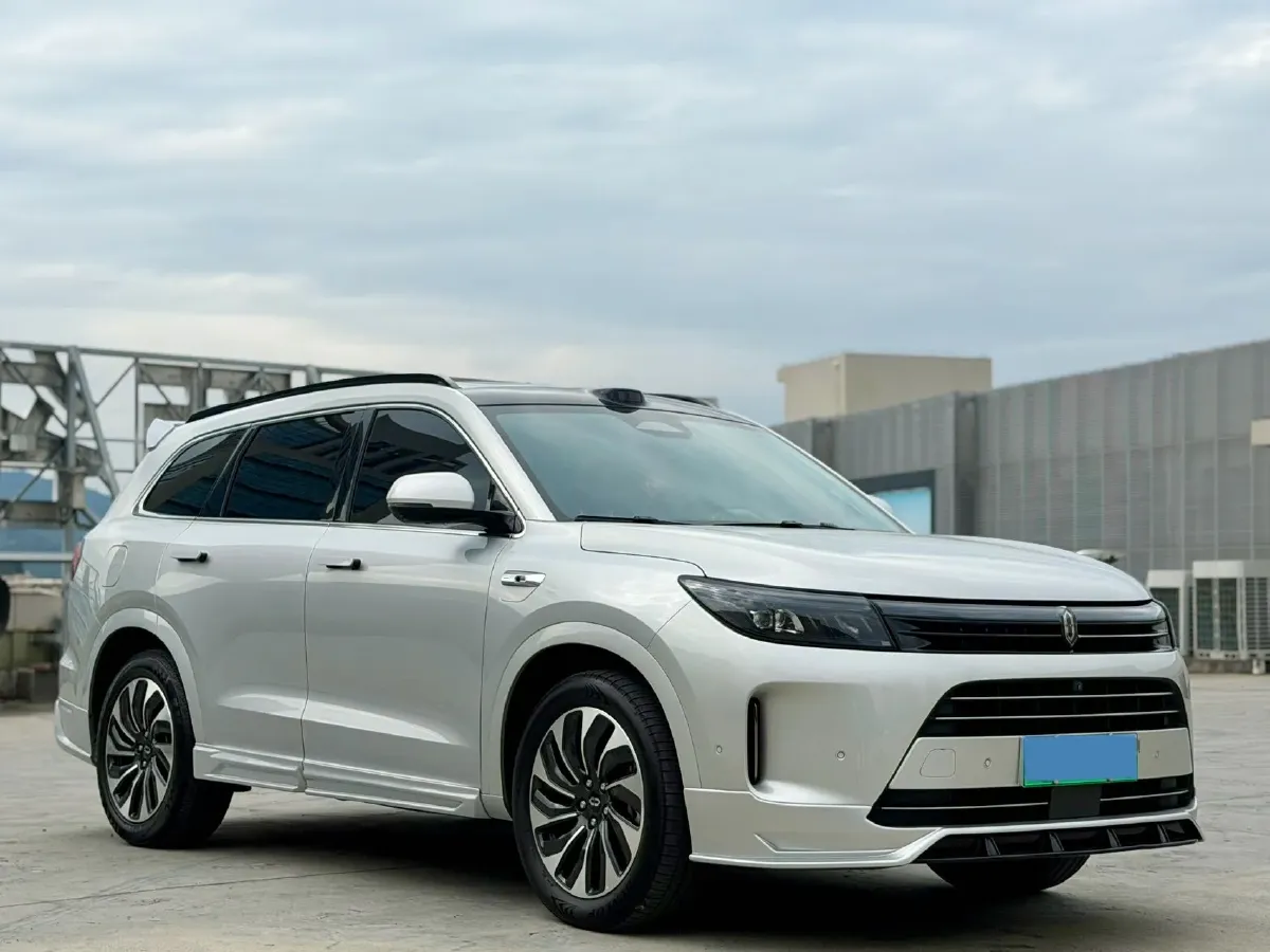 2024 AITO AITO M7 1.5T 152HP L4 REEV 40KWH,autocango,china used car exporter,china ev exporter,chinese used car exporter,chinese used ev exporter
