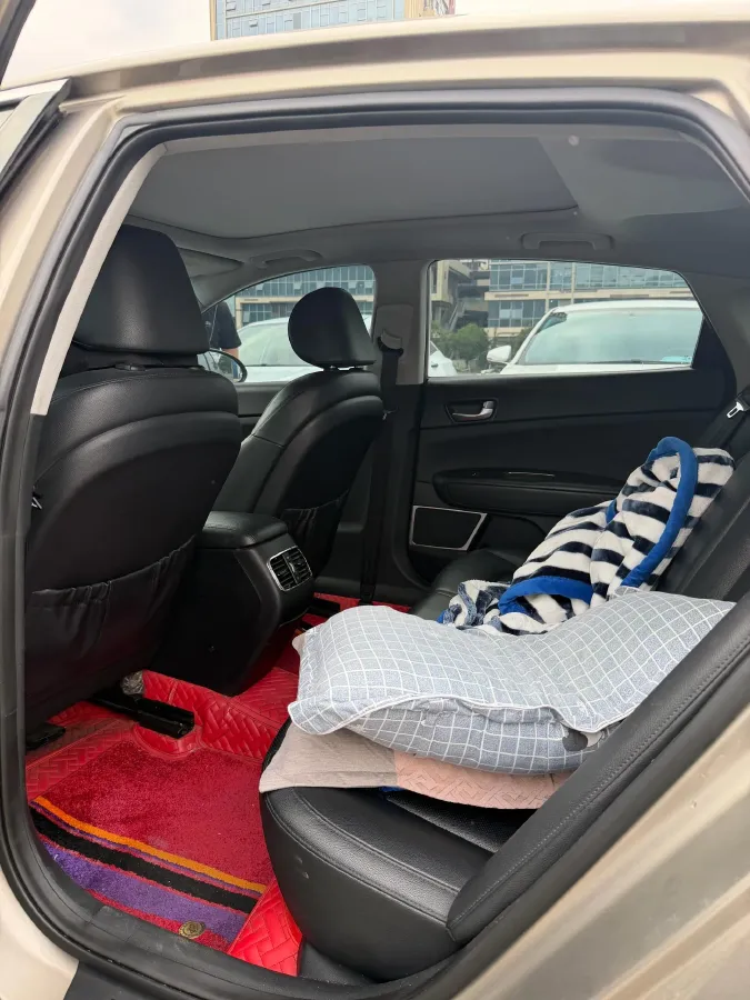 2016 Kia K5 1.6T 180HP L4 7DCT,autocango,china used car exporter,china ev exporter,chinese used car exporter,chinese used ev exporter