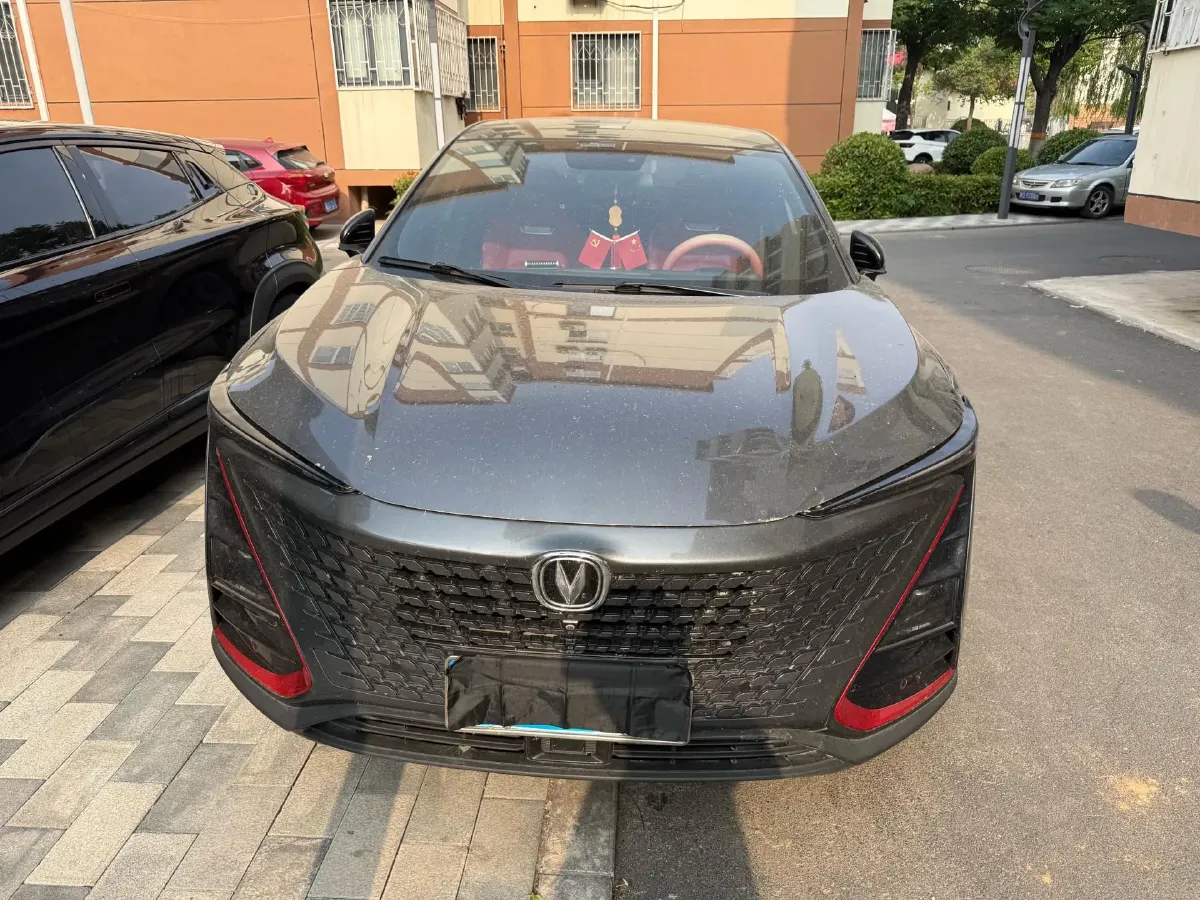 2020 ChangAn UNI-T 1.5T 180HP L4 7DCT,autocango,china used car exporter,china ev exporter,chinese used car exporter,chinese used ev exporter