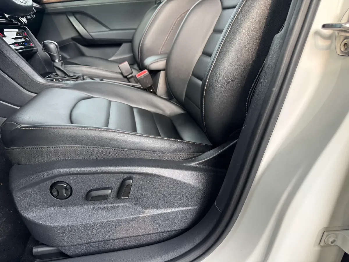 2022 Volkswagen Tharu 1.4T 150HP L4 7DCT,autocango,china used car exporter,china ev exporter,chinese used car exporter,chinese used ev exporter