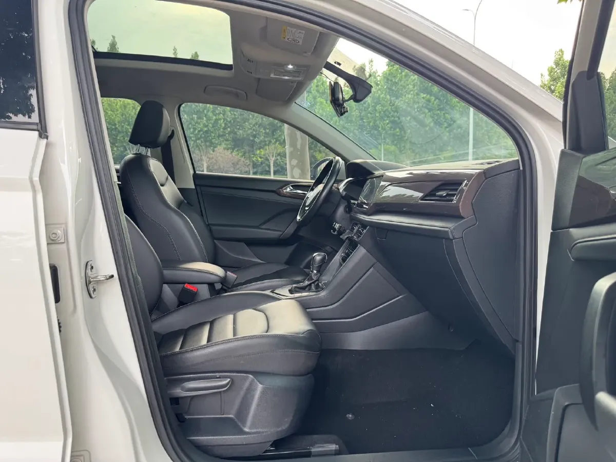 2022 Volkswagen Tharu 1.4T 150HP L4 7DCT,autocango,china used car exporter,china ev exporter,chinese used car exporter,chinese used ev exporter