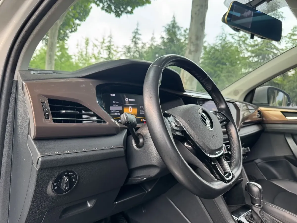 2022 Volkswagen Tharu 1.4T 150HP L4 7DCT,autocango,china used car exporter,china ev exporter,chinese used car exporter,chinese used ev exporter