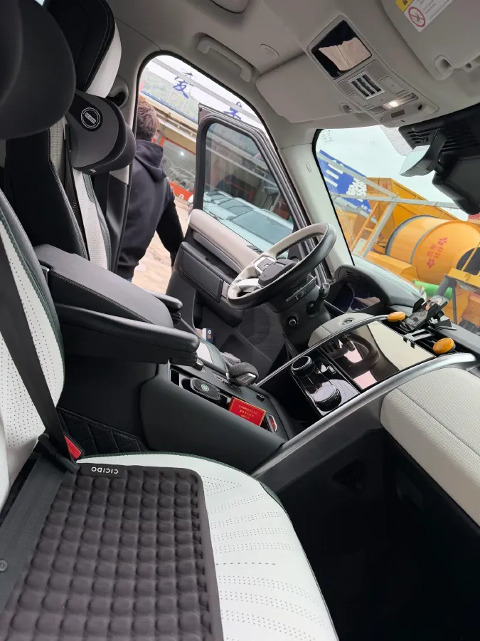 2021 Land Rover Discovery 3.0T 360HP L6 8AT,autocango,china used car exporter,china ev exporter,chinese used car exporter,chinese used ev exporter