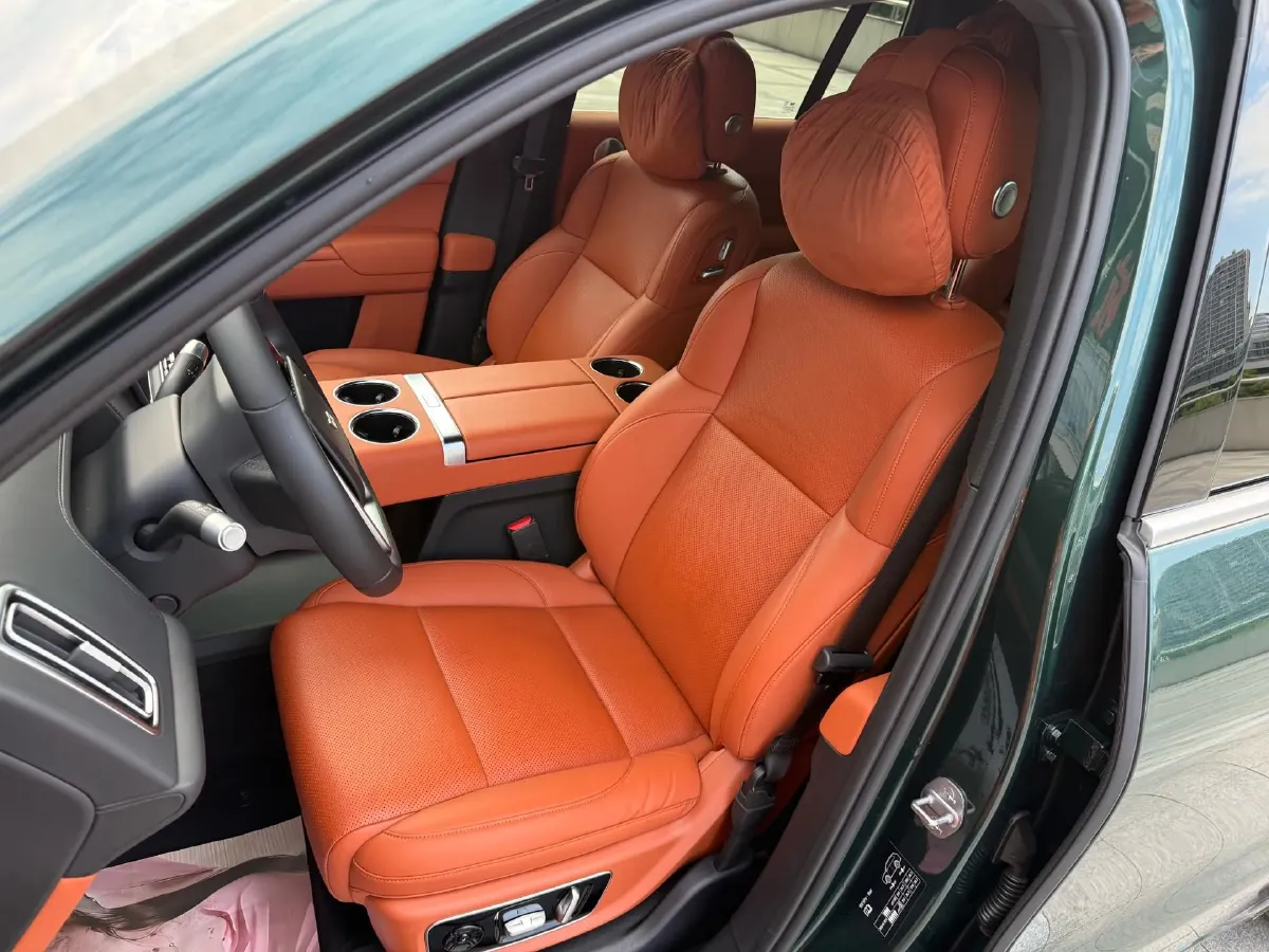 2022 Li L9 Range Extended 154HP REEV 42.6KWH,autocango,china used car exporter,china ev exporter,chinese used car exporter,chinese used ev exporter