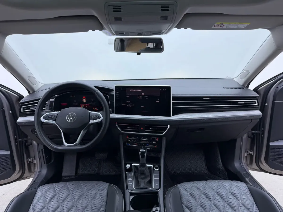 2023 Volkswagen Sagitar 1.4T 150HP L4 7DCT,autocango,china used car exporter,china ev exporter,chinese used car exporter,chinese used ev exporter