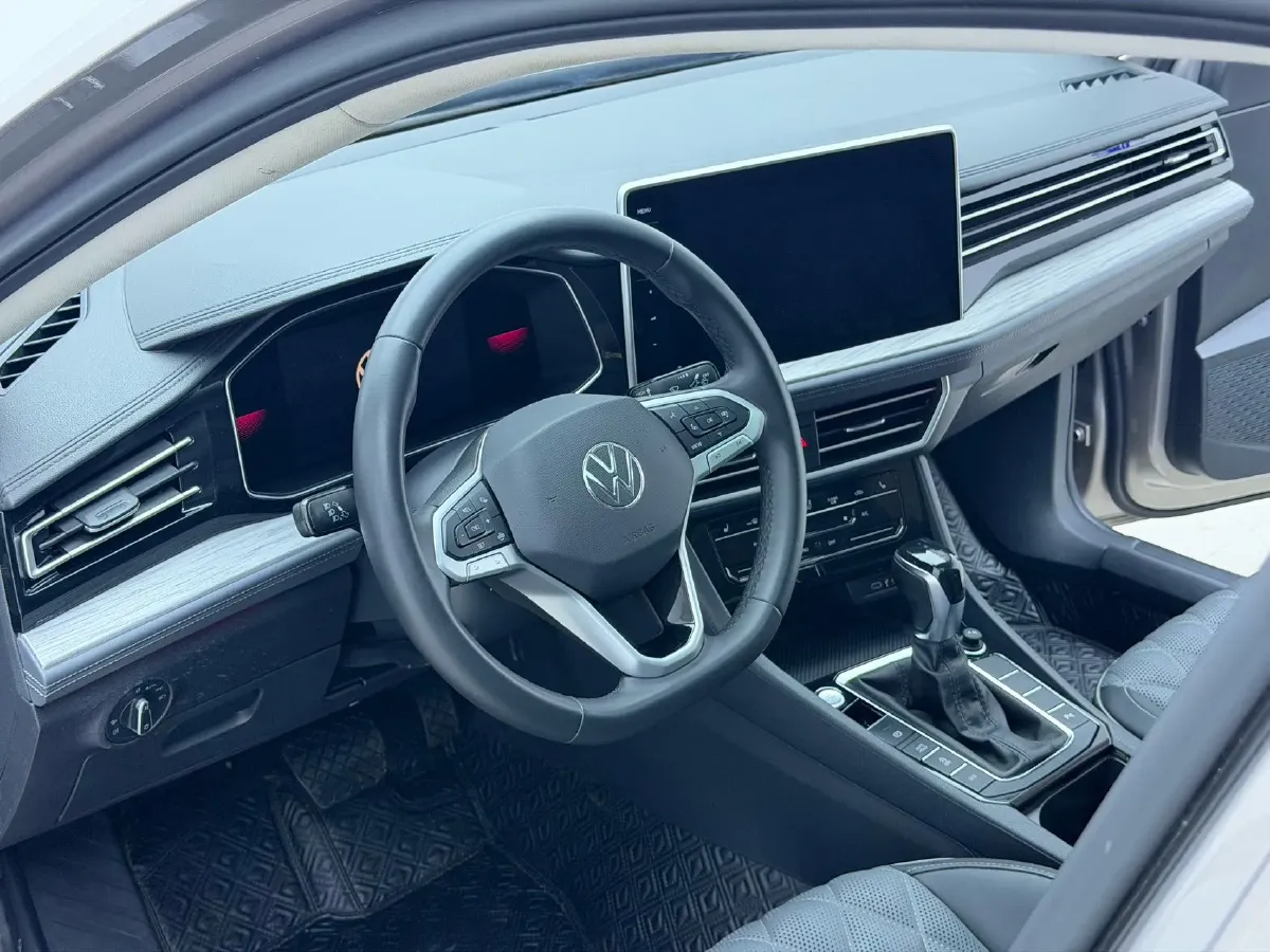 2023 Volkswagen Sagitar 1.4T 150HP L4 7DCT,autocango,china used car exporter,china ev exporter,chinese used car exporter,chinese used ev exporter