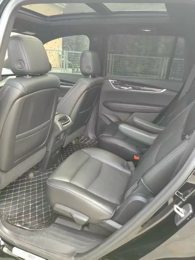 2021 Cadillac XT6 2.0T 237HP L4 9AT,autocango,china used car exporter,china ev exporter,chinese used car exporter,chinese used ev exporter
