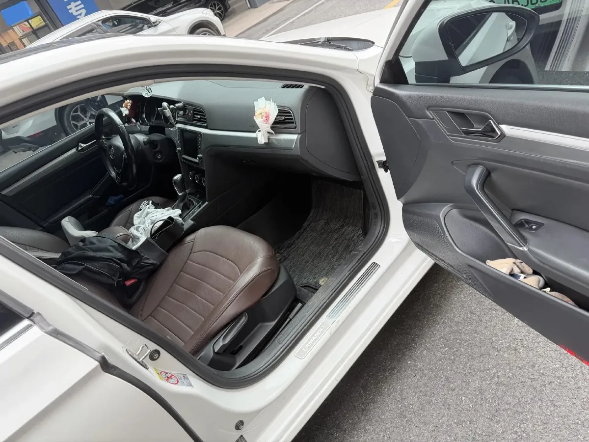 2018 Volkswagen Lamando 1.4T 150HP L4 7DCT,autocango,china used car exporter,china ev exporter,chinese used car exporter,chinese used ev exporter